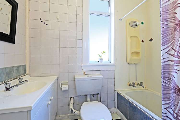 1004 Garry Street Raureka_10