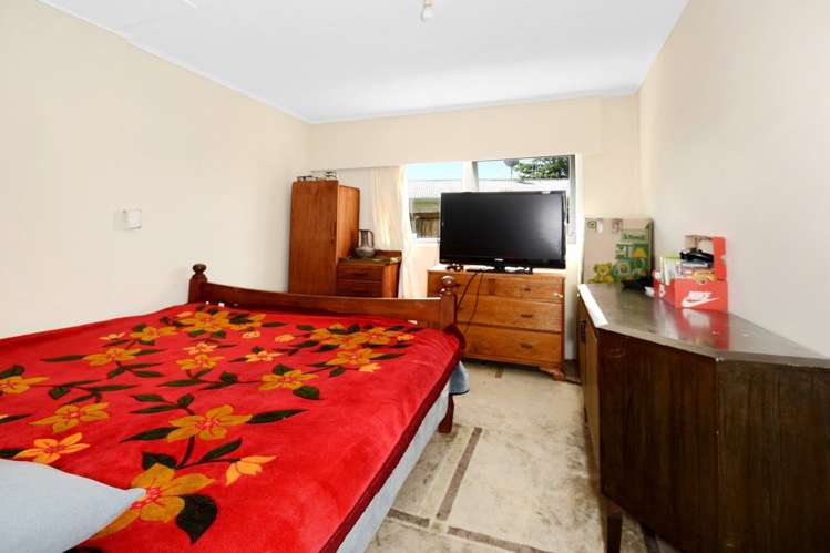 42 Lauderdale Road Birkdale_12