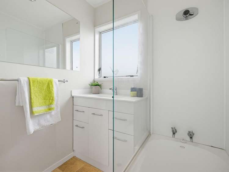 22 Price Crescent 11385_17