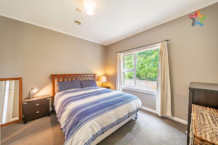 8 Golf Road Manor Park_12