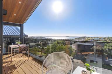 3A Hawaiki Street_3