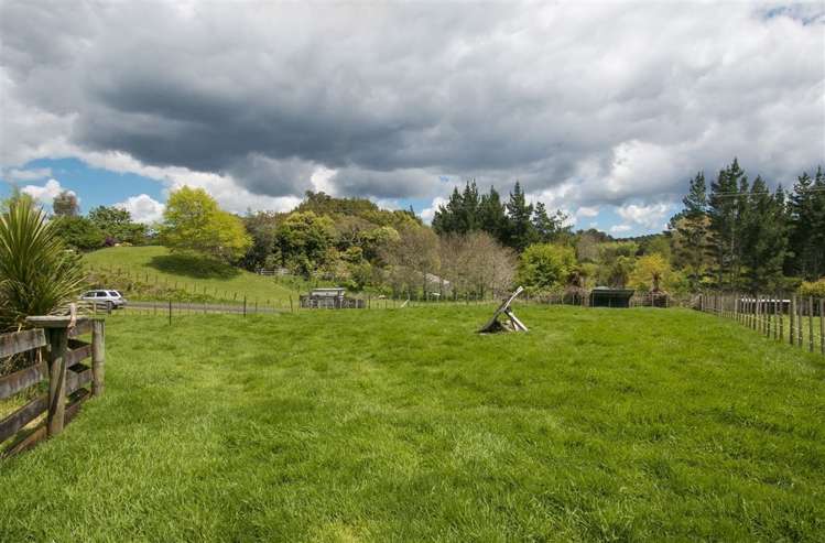 39 Leyland Road Whakamarama_9