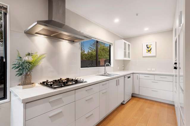163 Celtic Crescent Ellerslie_3