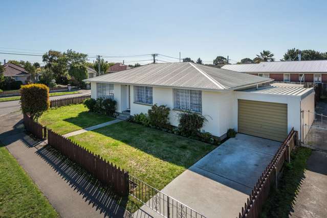 70 Eureka Street Aranui_1