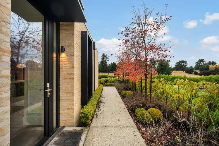 Unit 4, 58 Malvern Road Wanaka_13