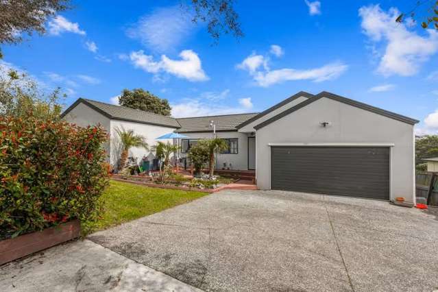  52 Hewlett Road Massey_1