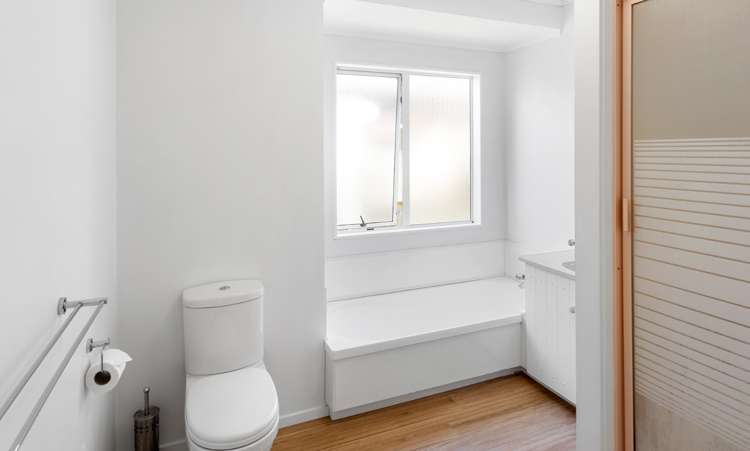 10b Bayfair Drive Mount Maunganui_17