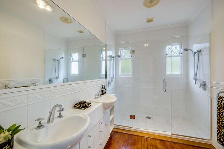 44 Busby Hill Havelock North_19