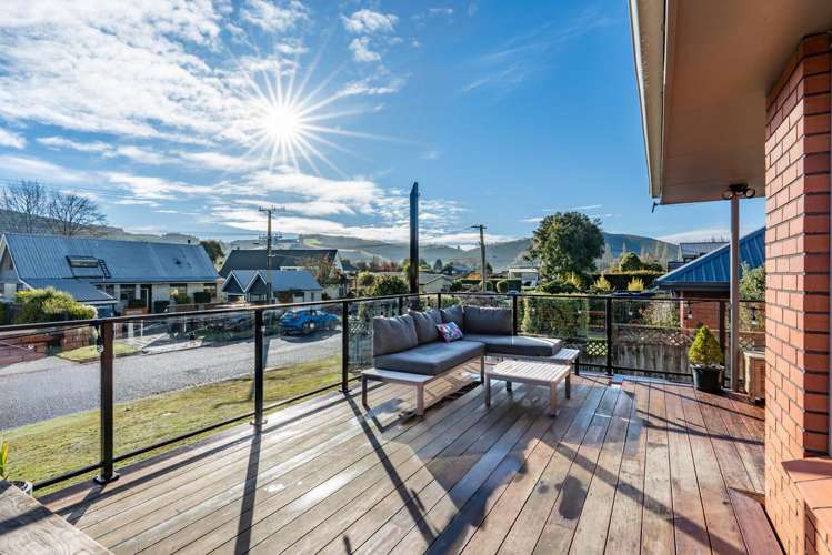 27 Lynas Street Outram_19