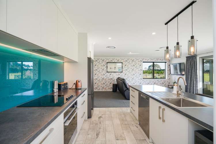 81 Mika Way Lorneville_6