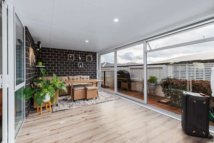 2 Roto Close Wharewaka_9