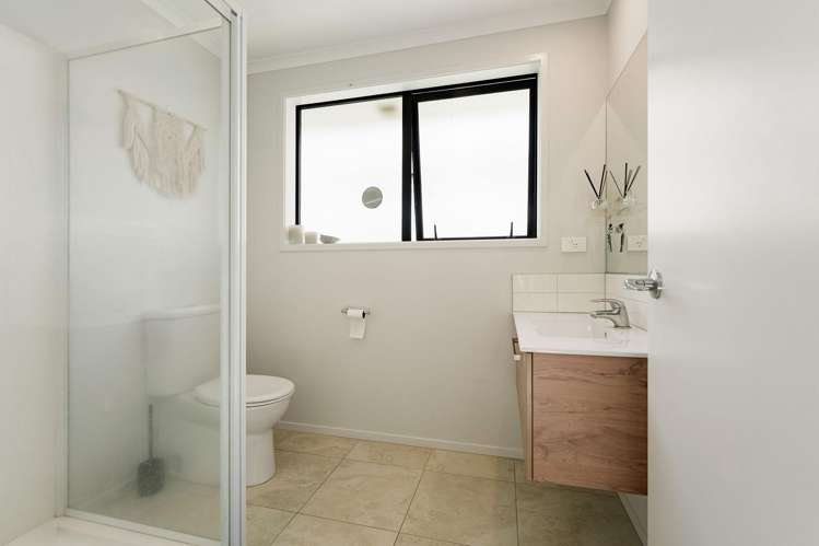 83 Hastings Road Pyes Pa_11