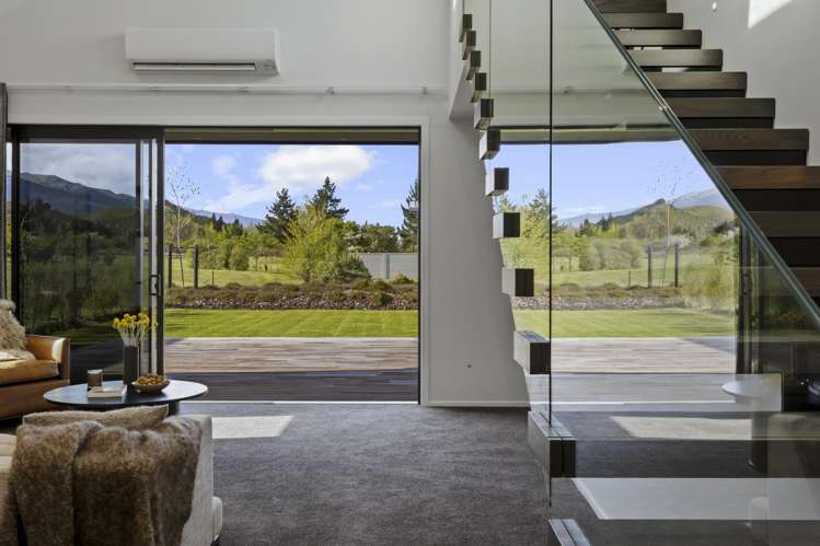 31 Magnum Drive Cromwell_8