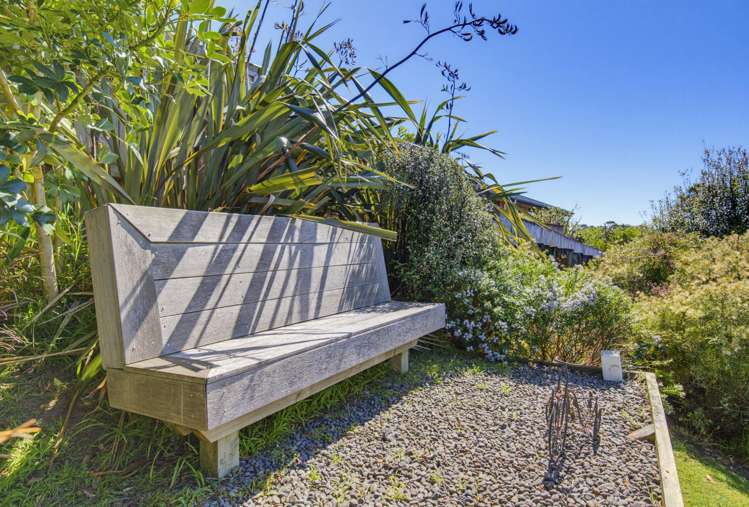 10 Sams Way Raumati South_30