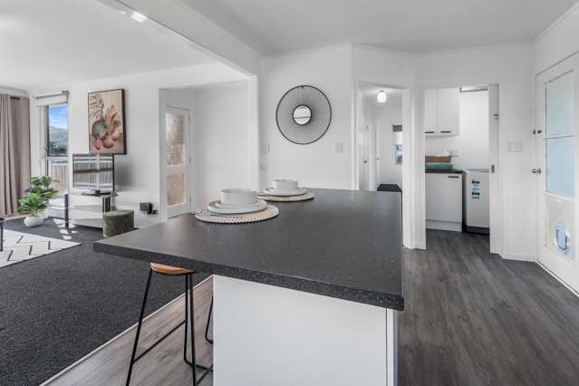 10 Raewyn Street Morningside_3
