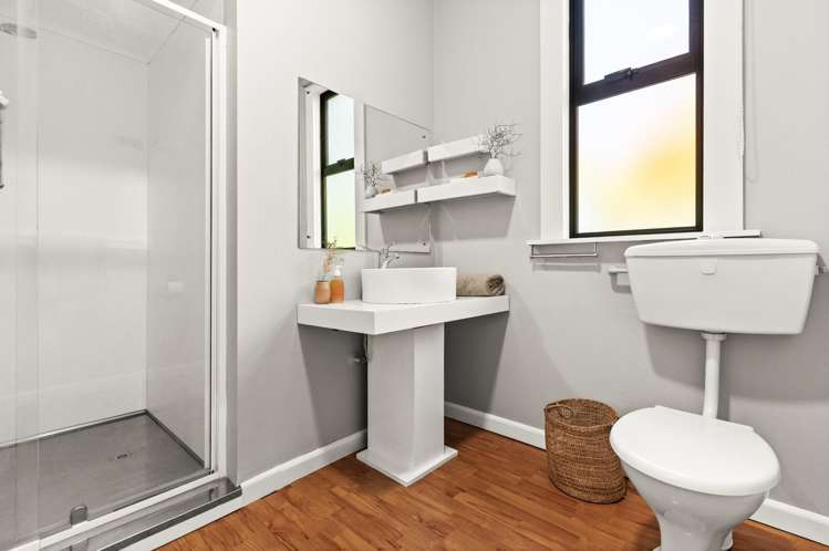 907A Lyell Street Akina_14