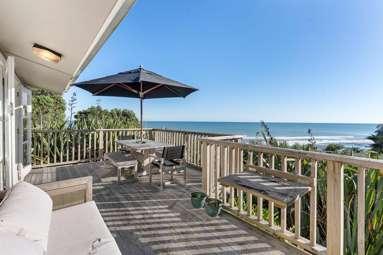 30 Beach Road_3