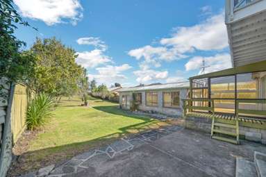 125 Portage Road_3