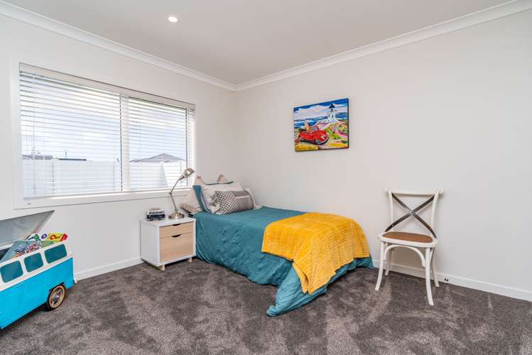 43 Stace Hopper Drive One Tree Point_17