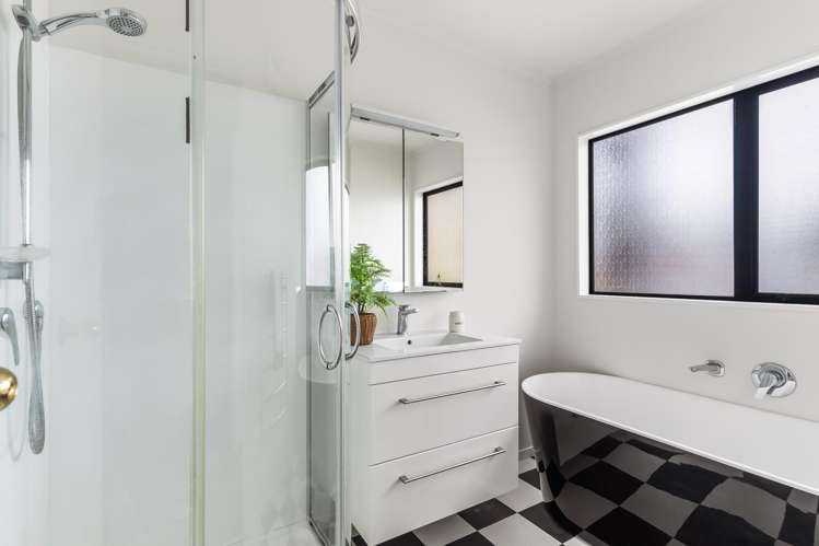 62A Simmental Crescent Somerville_21