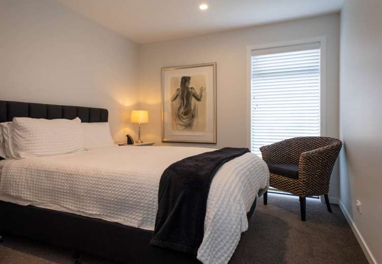 1 Sawyers Lane Silverdale_24