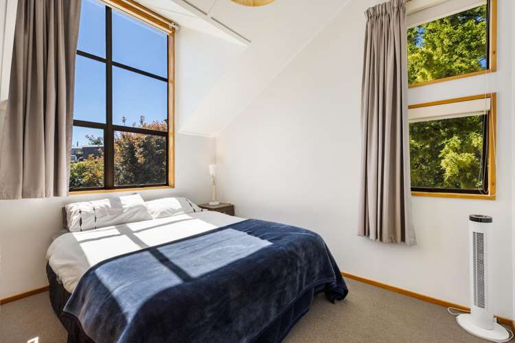 16A Mount Iron Drive Wanaka_12