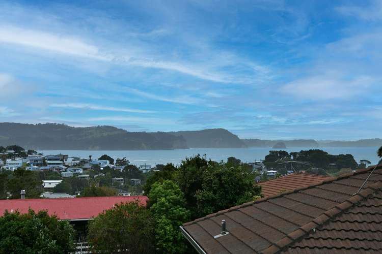 3 Higham Ferrers Place Red Beach_29