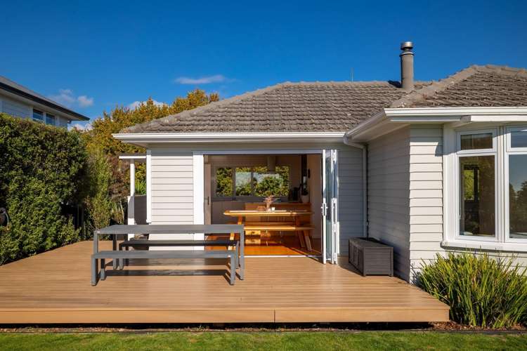 52 Stanley Crescent Beachville_18