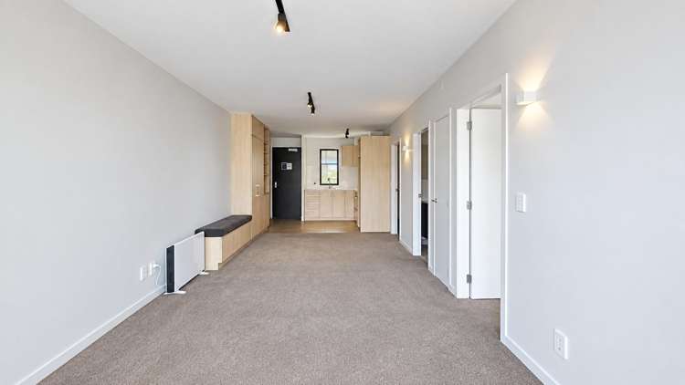  9/2 Hindmarsh Street Johnsonville_5