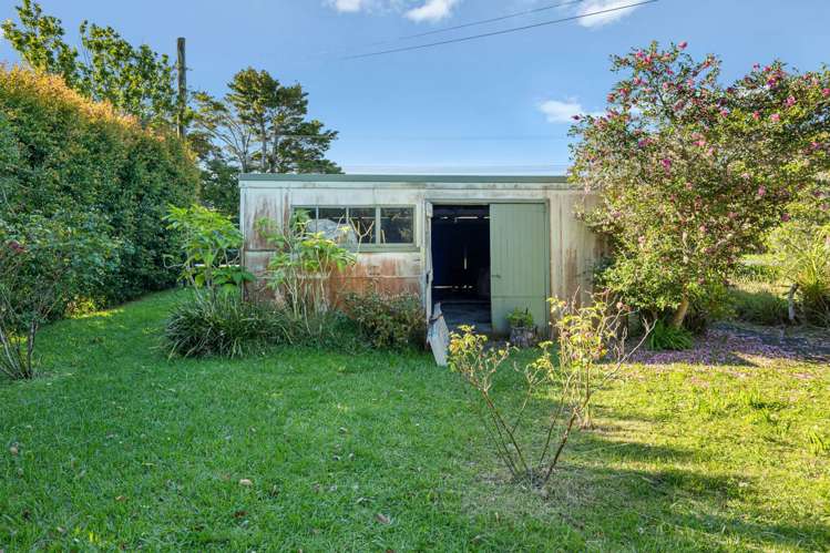 11 Harbour View Road Point Wells_37