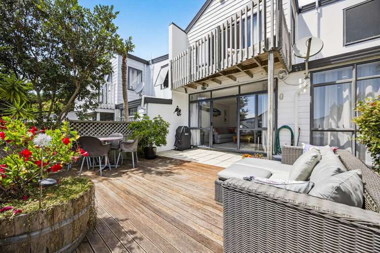 14/61A Birkdale Road Birkdale_16