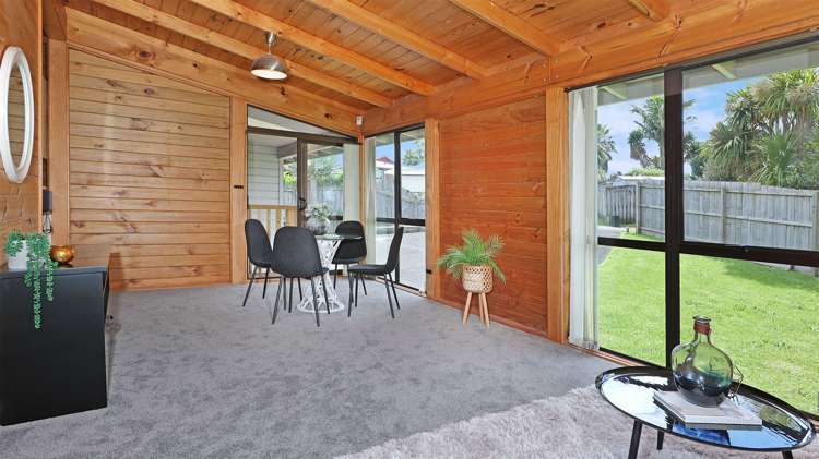 96 Rhinevale Close Henderson_9