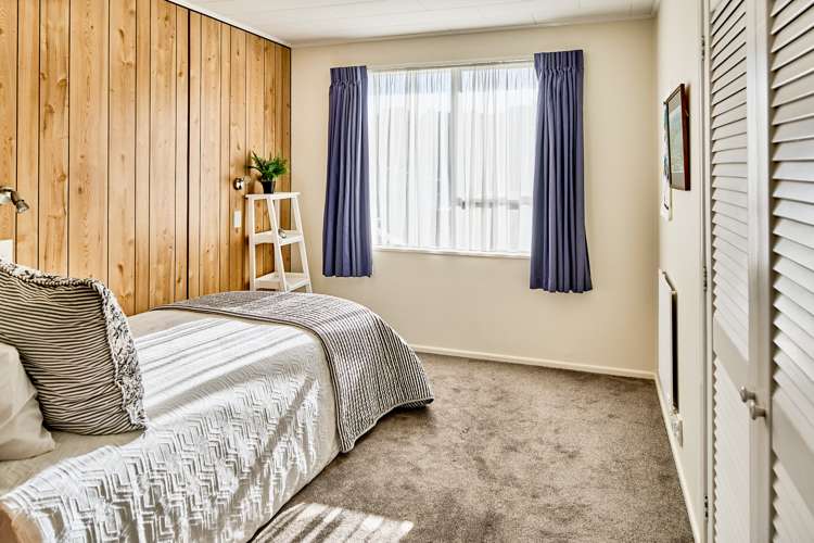 54 Gloaming Hill Titahi Bay_9