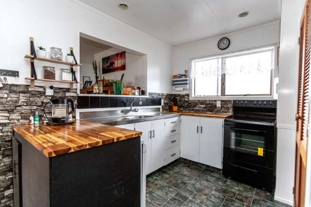 78 Station Road Paeroa_2