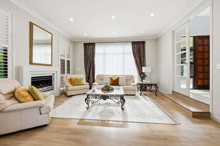 15B Regis Lane Flat Bush_11