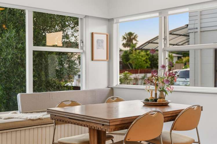 24 Tamariki Avenue_2