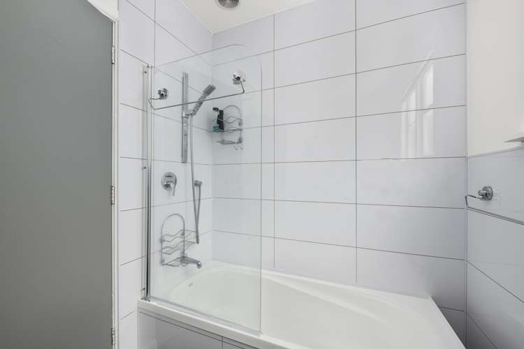 16 Rintoul Grove Stokes Valley_11