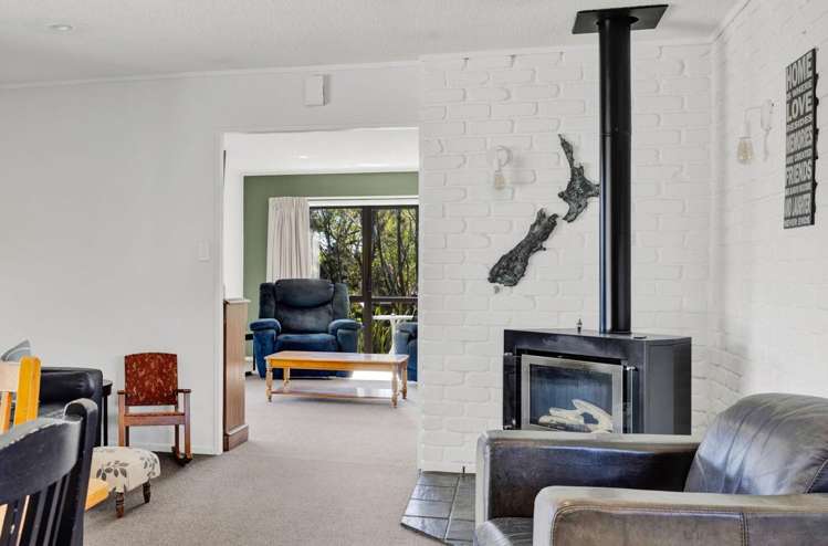 13A Karamea Street Whalers Gate_10