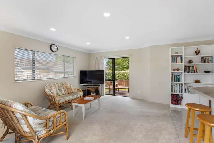 13 Carlingford Drive East Tamaki_5