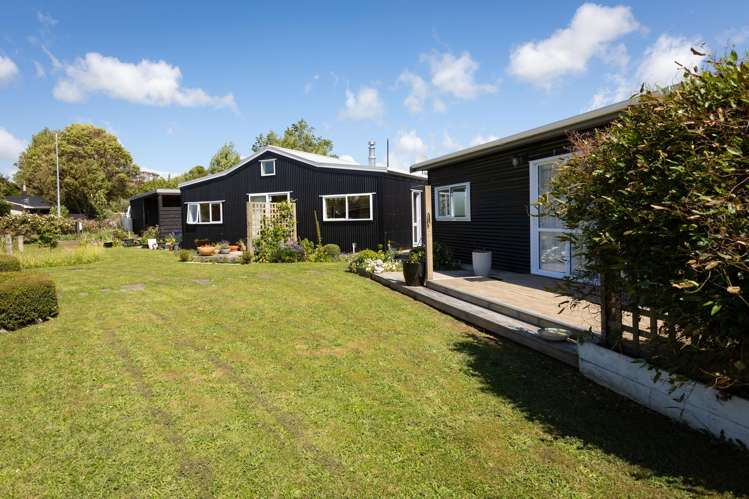 113 and 115 Grey Street Woodville_36