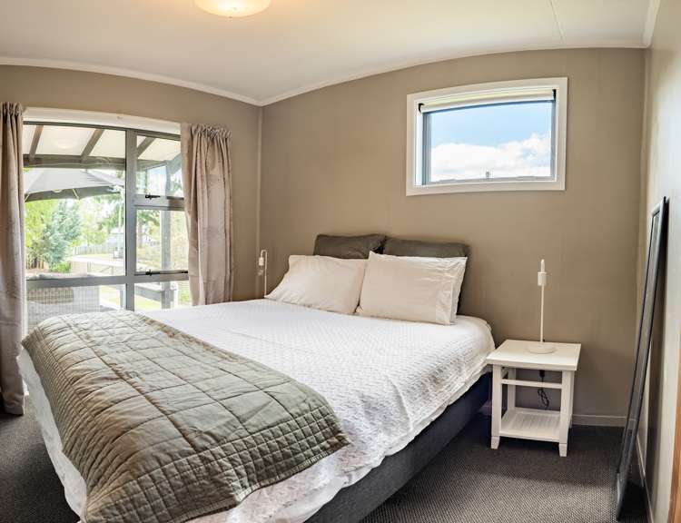 17 Godley Street Twizel_13