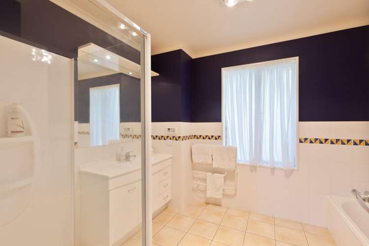 148 Regents Park Drive Casebrook_25