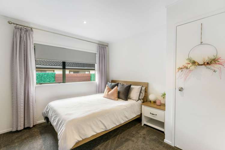 1 Mayer Place Ranui_13