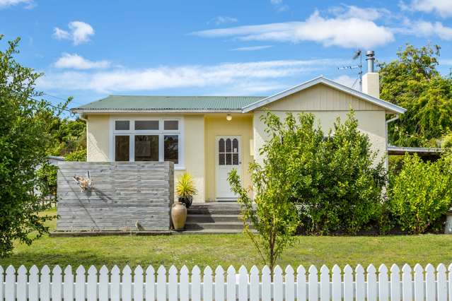 7 Reading Street Greytown_2