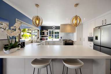 62 Cairns Crescent_1