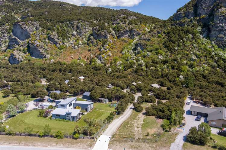 13 Ewing Place Albert Town_19