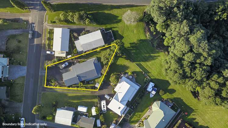 102 Waireka Place Whangamata_21