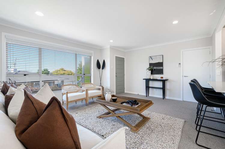 24 Warwick Place Brookfield_11