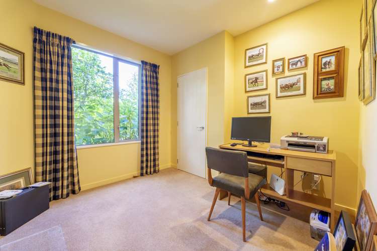 245 Pages Road Gleniti_21