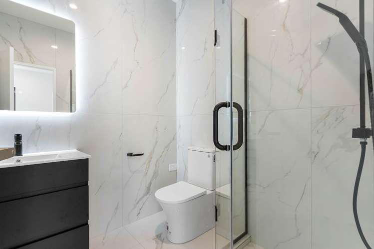 16 & 18 Mangapu Road Opaheke_9